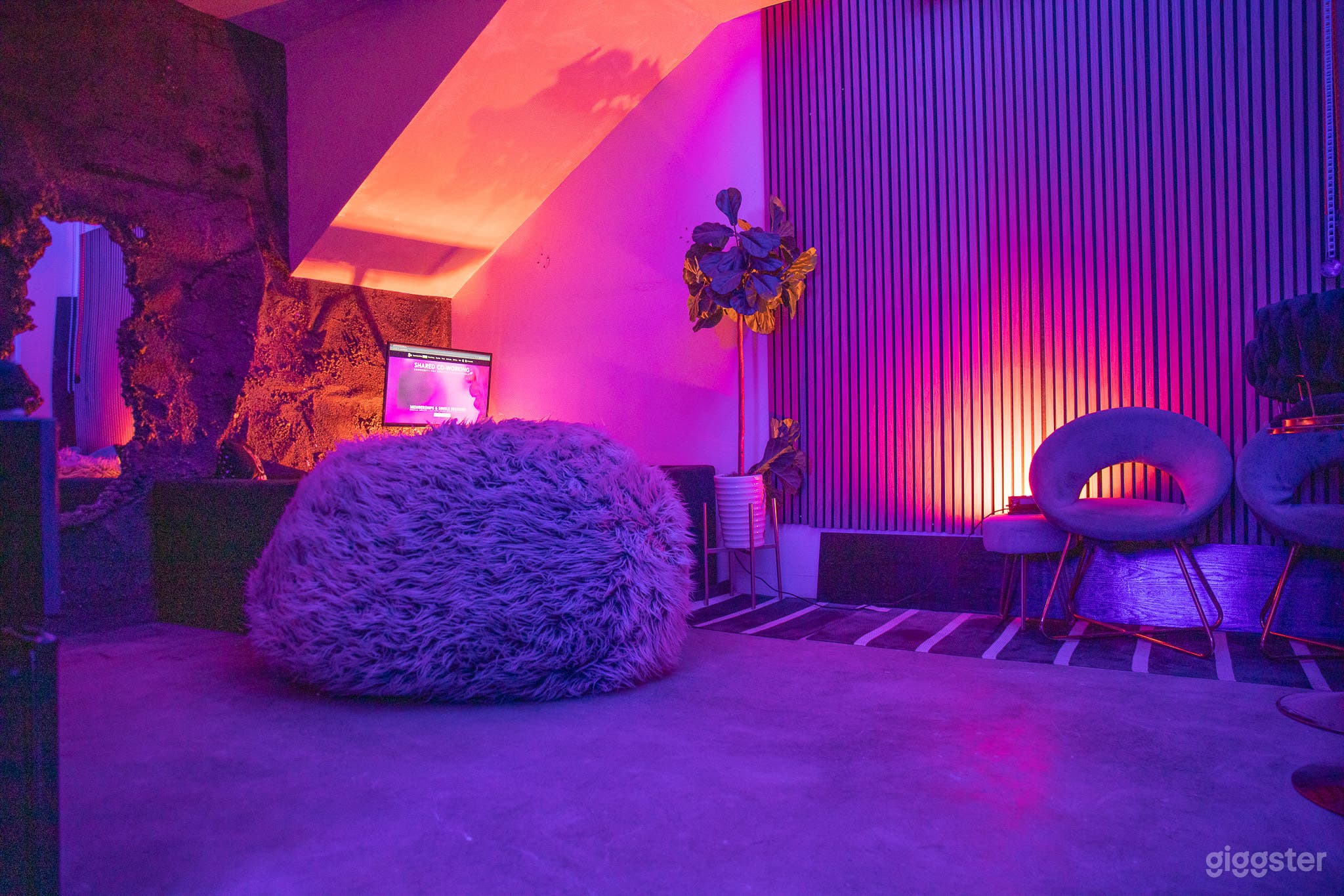 Recording &amp; Creative Heaven in DTLA Photo 3