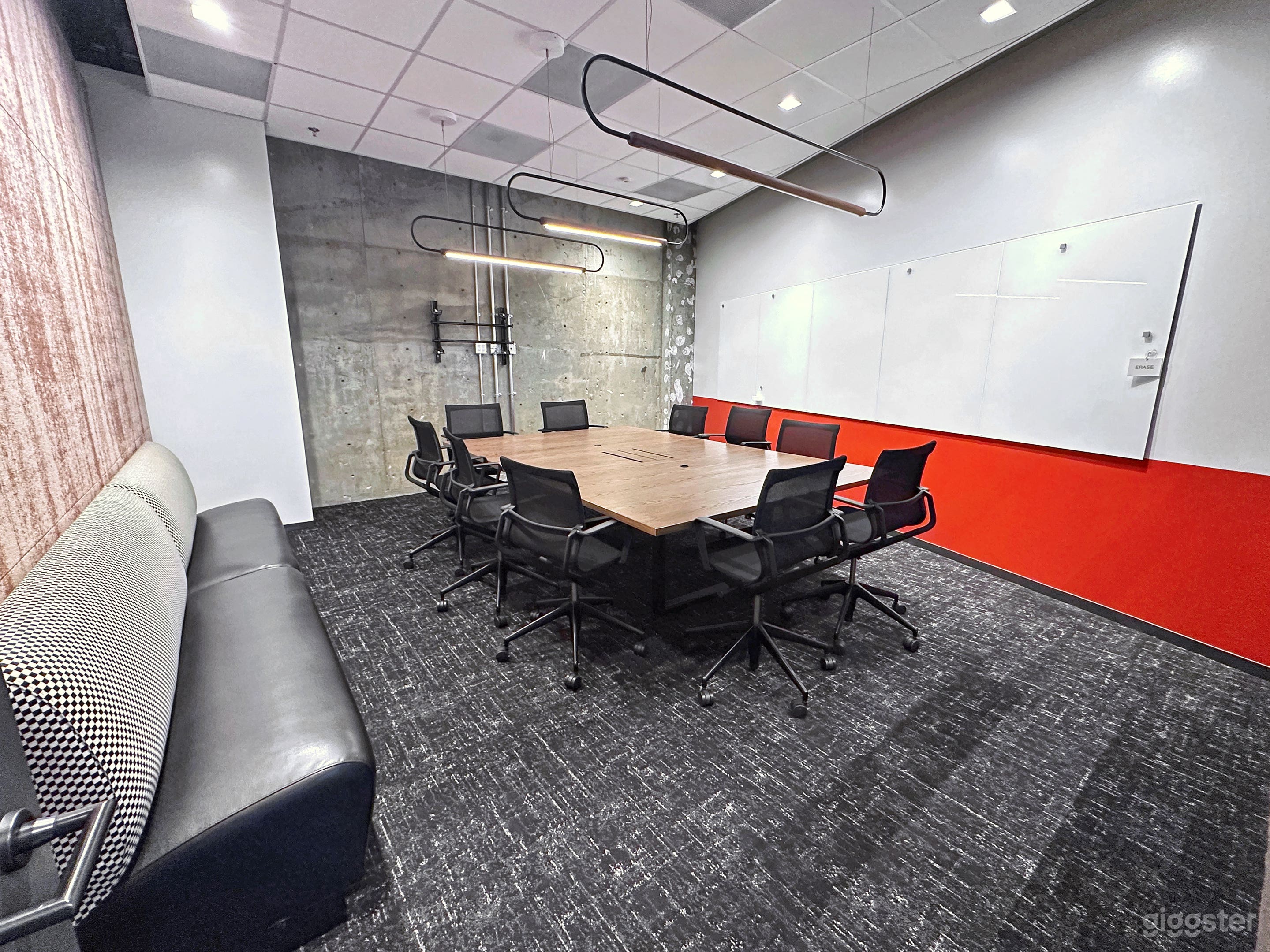 Conference room / break-out room / board room / meeting room