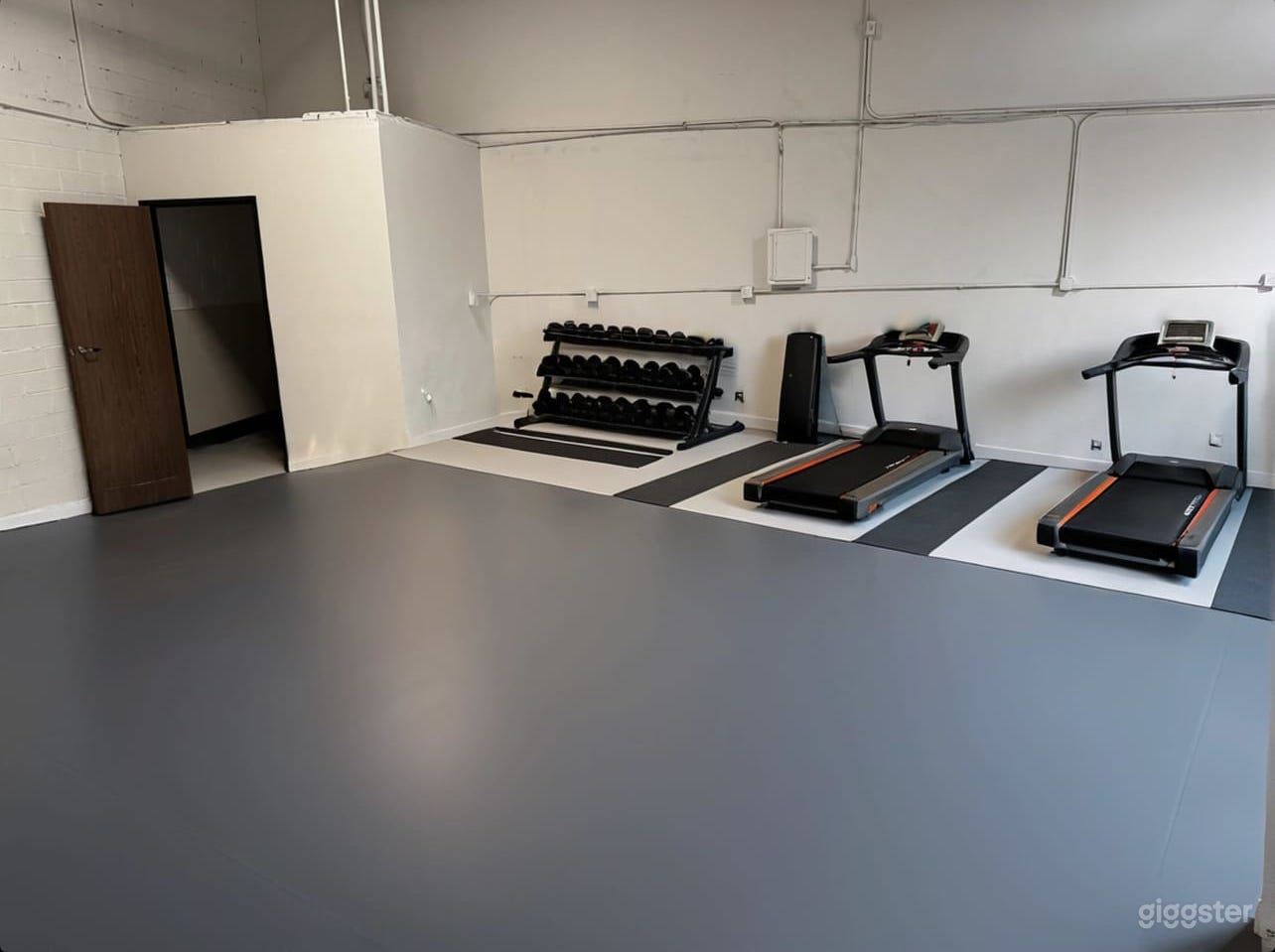 Creative Warehouse Events, Productions & Meetings Photo 3