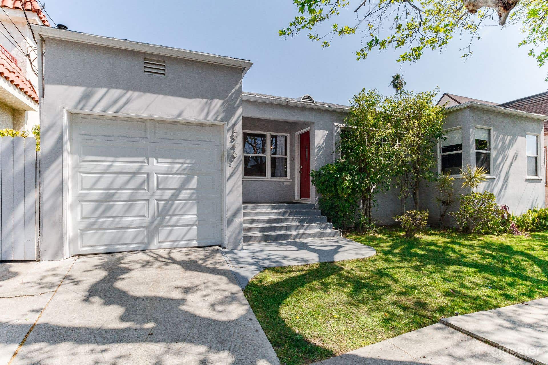 Picfair Village Modern Photo 1