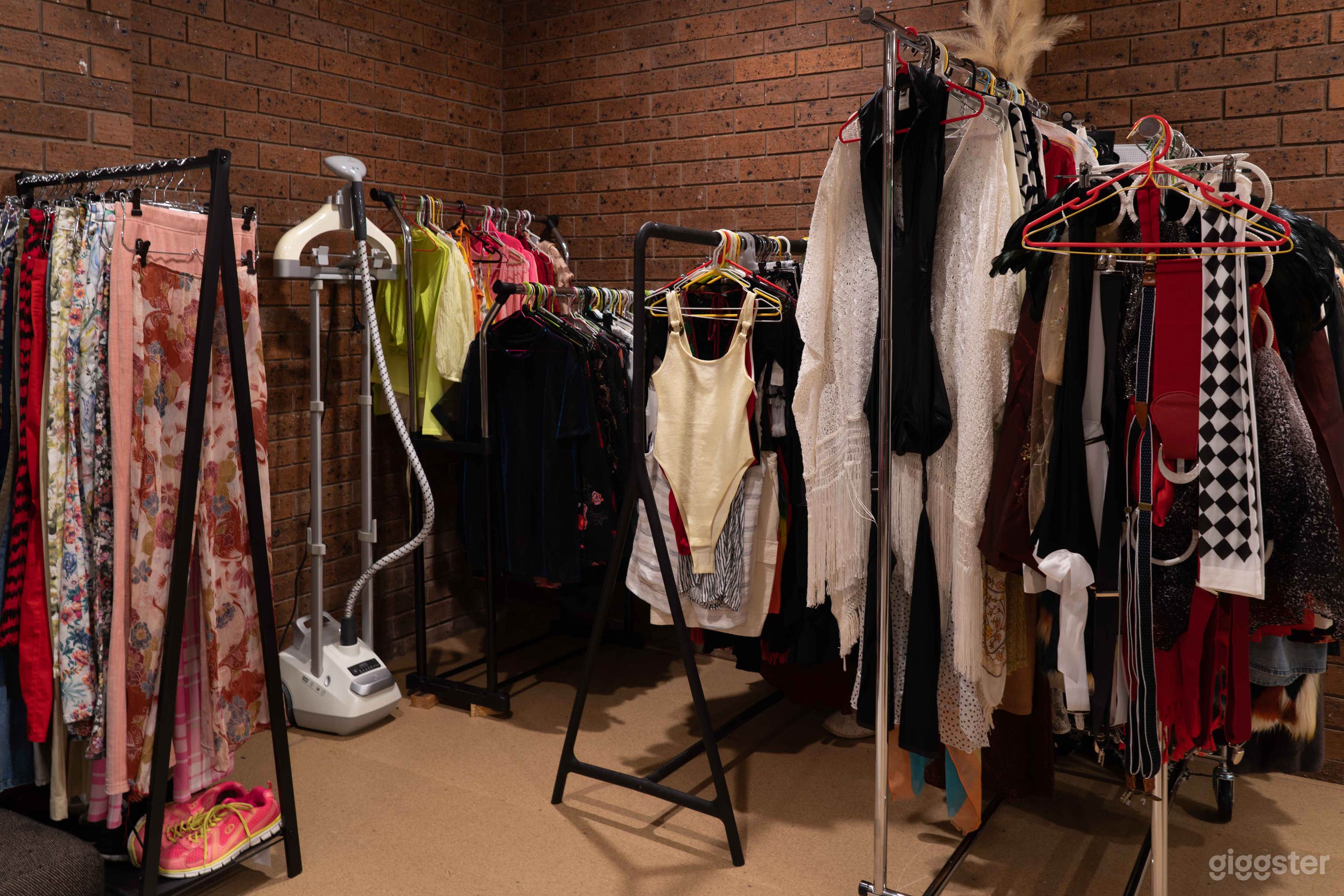 Photographic Studio Photo 2