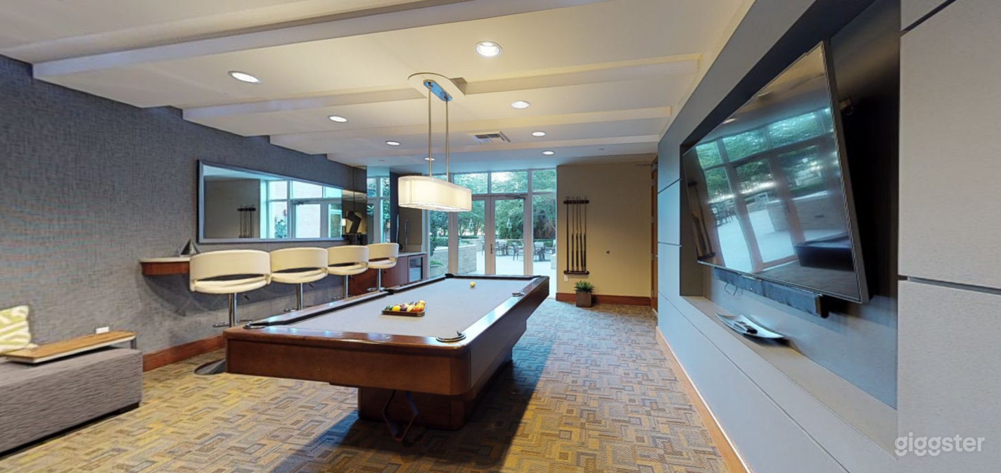 Charming Terrace w/ Billiards Room in Bellevue Photo 3