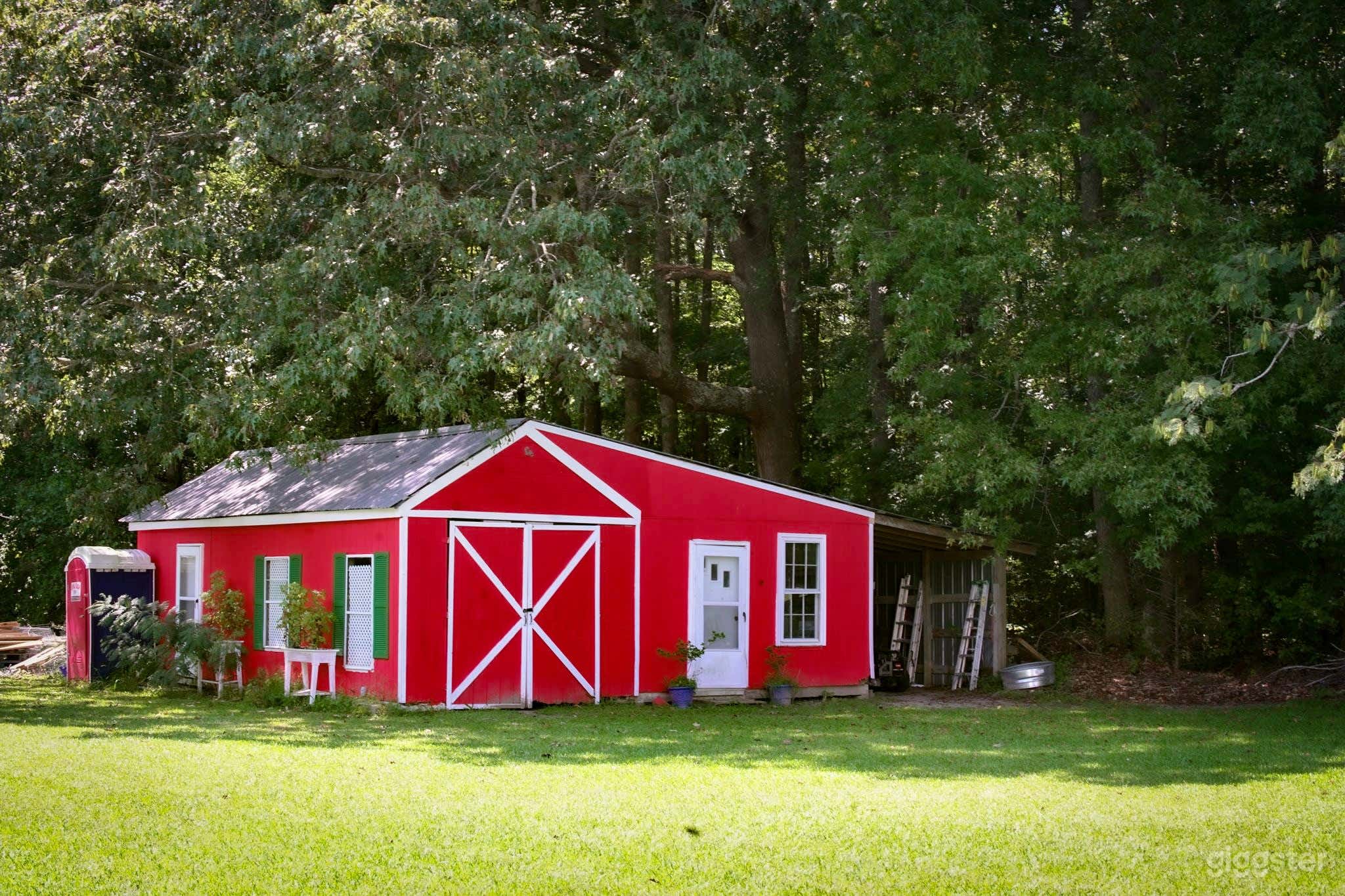 The Red Barn Photo 1