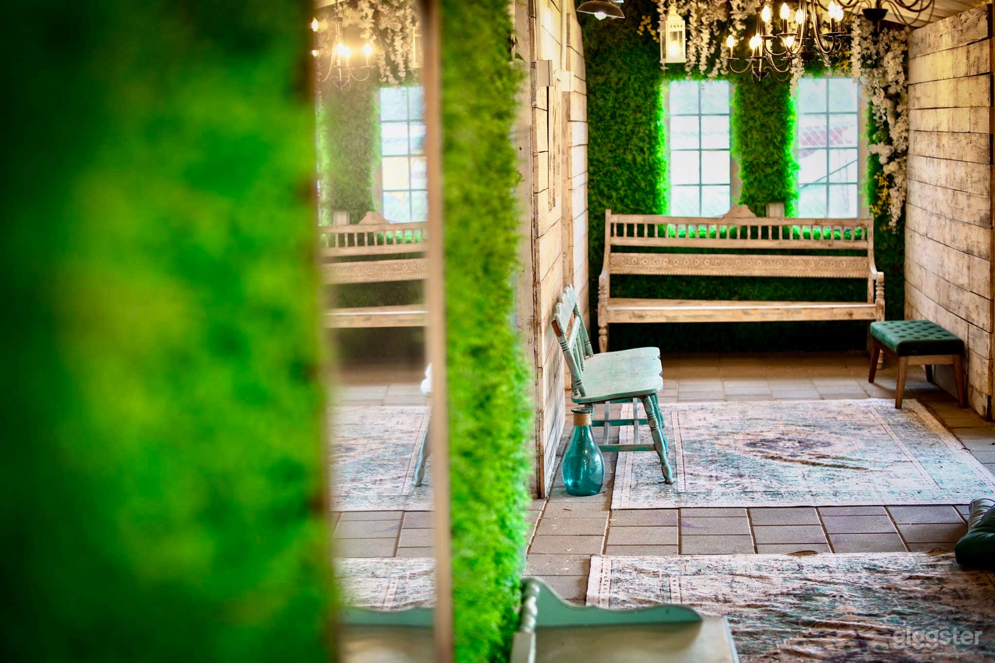 The Red Barn Photo 4