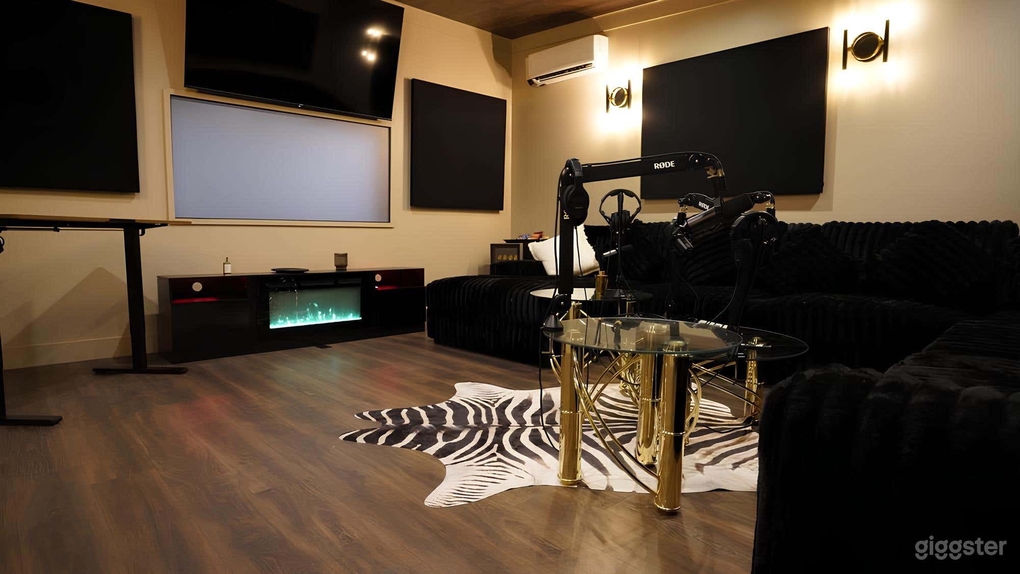 Chill + Chat - The Coziest Podcast Space In Vegas Photo 1