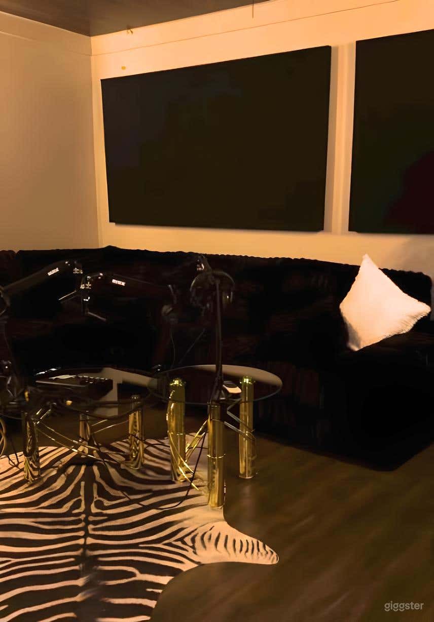Chill + Chat - The Coziest Podcast Space In Vegas Photo 2
