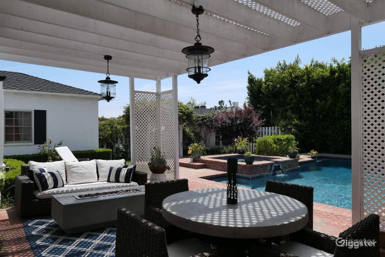  Beverly Hills Resort Pool, Waterfalls, Jacuzzi & Fire Pit 