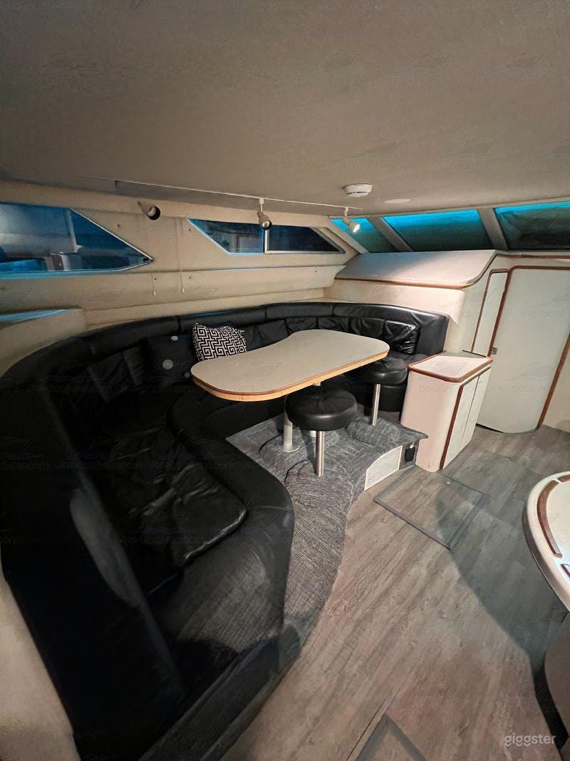 50' SEARAY Yacht Photo 2