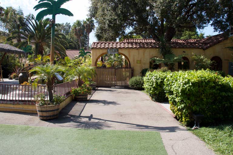  Pet Ranch with several pools and Spanish style 