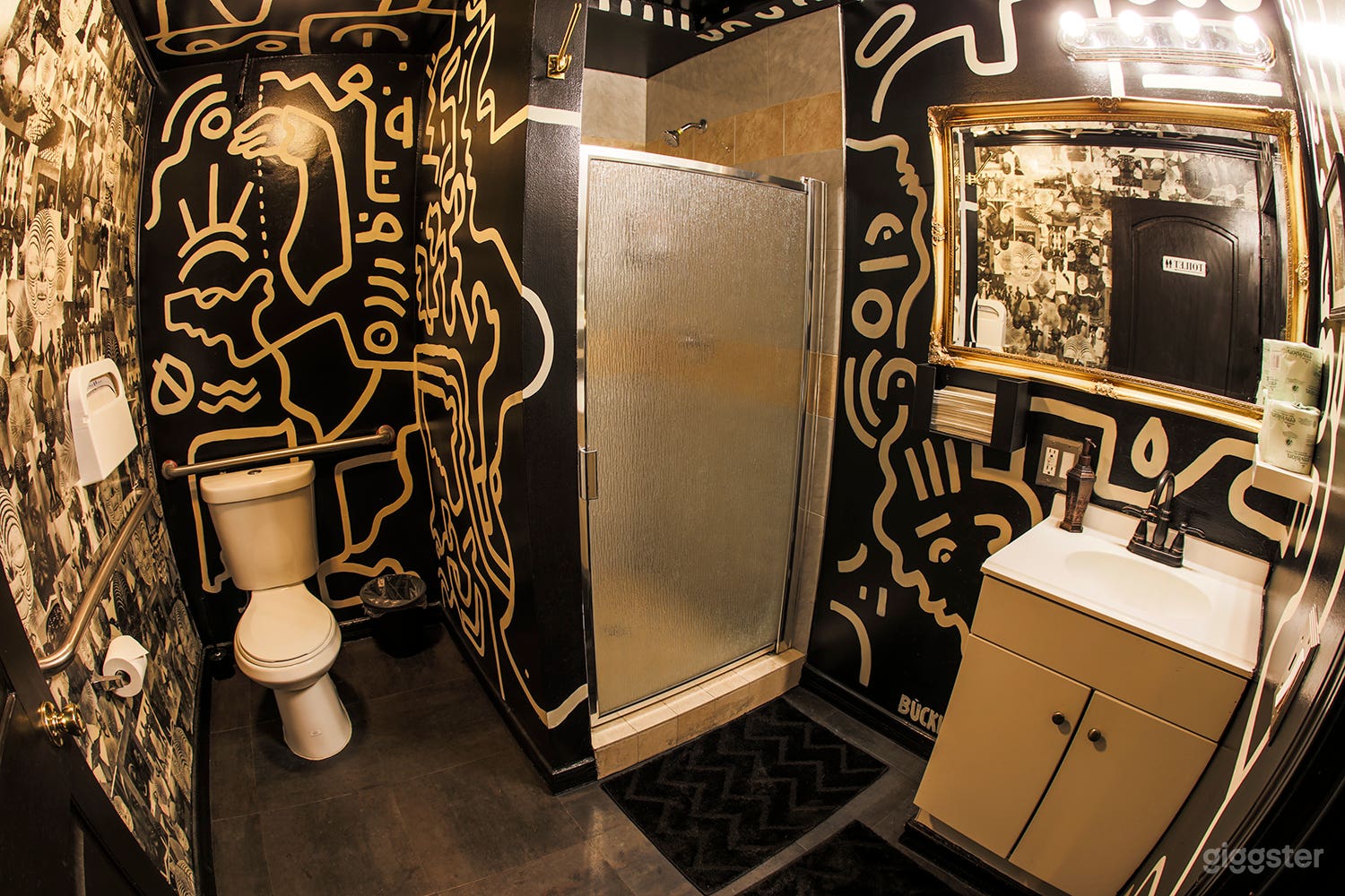 2 of 2 full bathroo