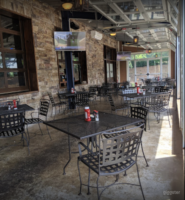  A Family Friendly Cafe and Restaurant with Sports-Bar Atmosphere Buyout 