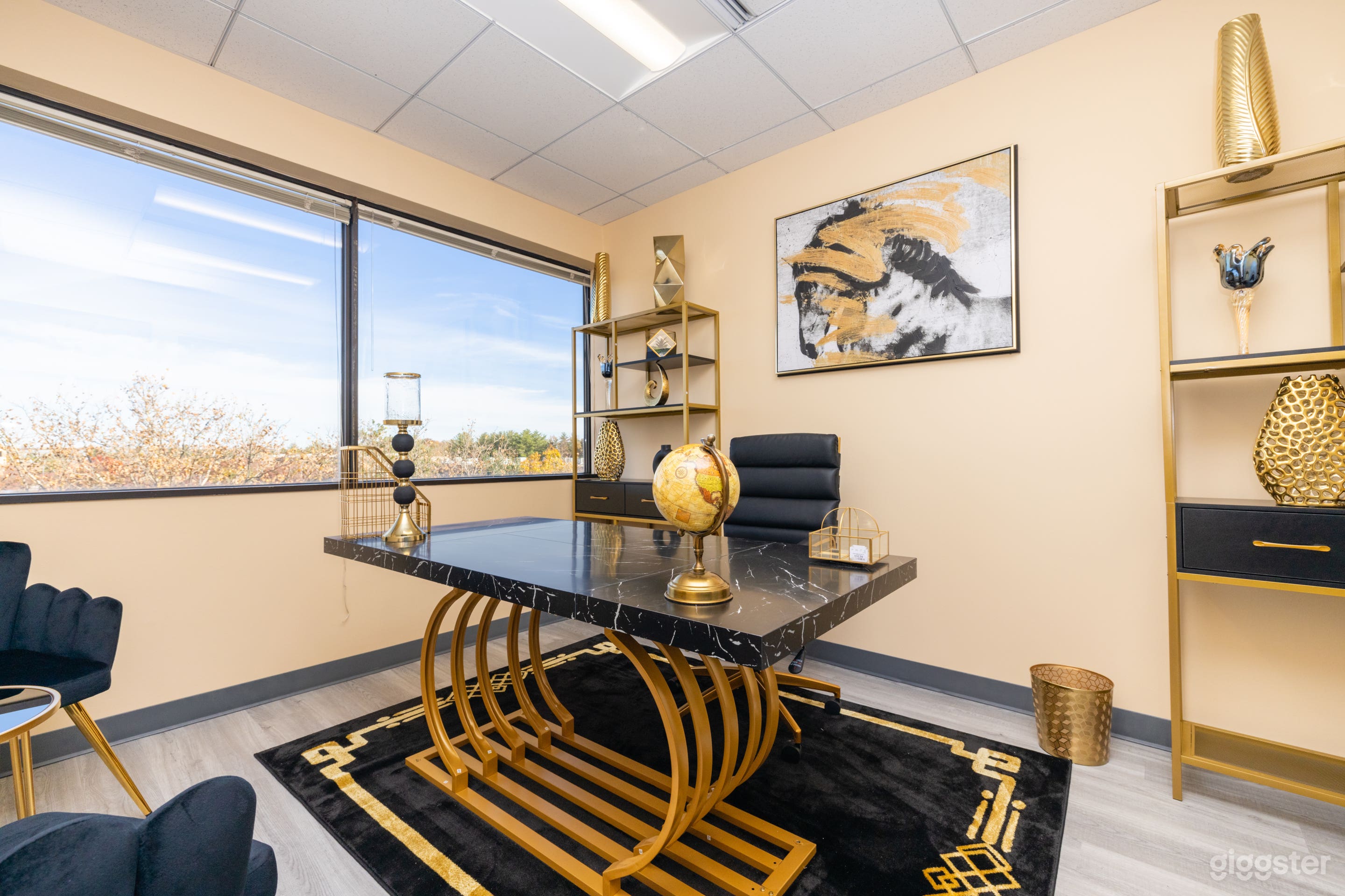 Lanham  - Flex Admin Suite Photo 2