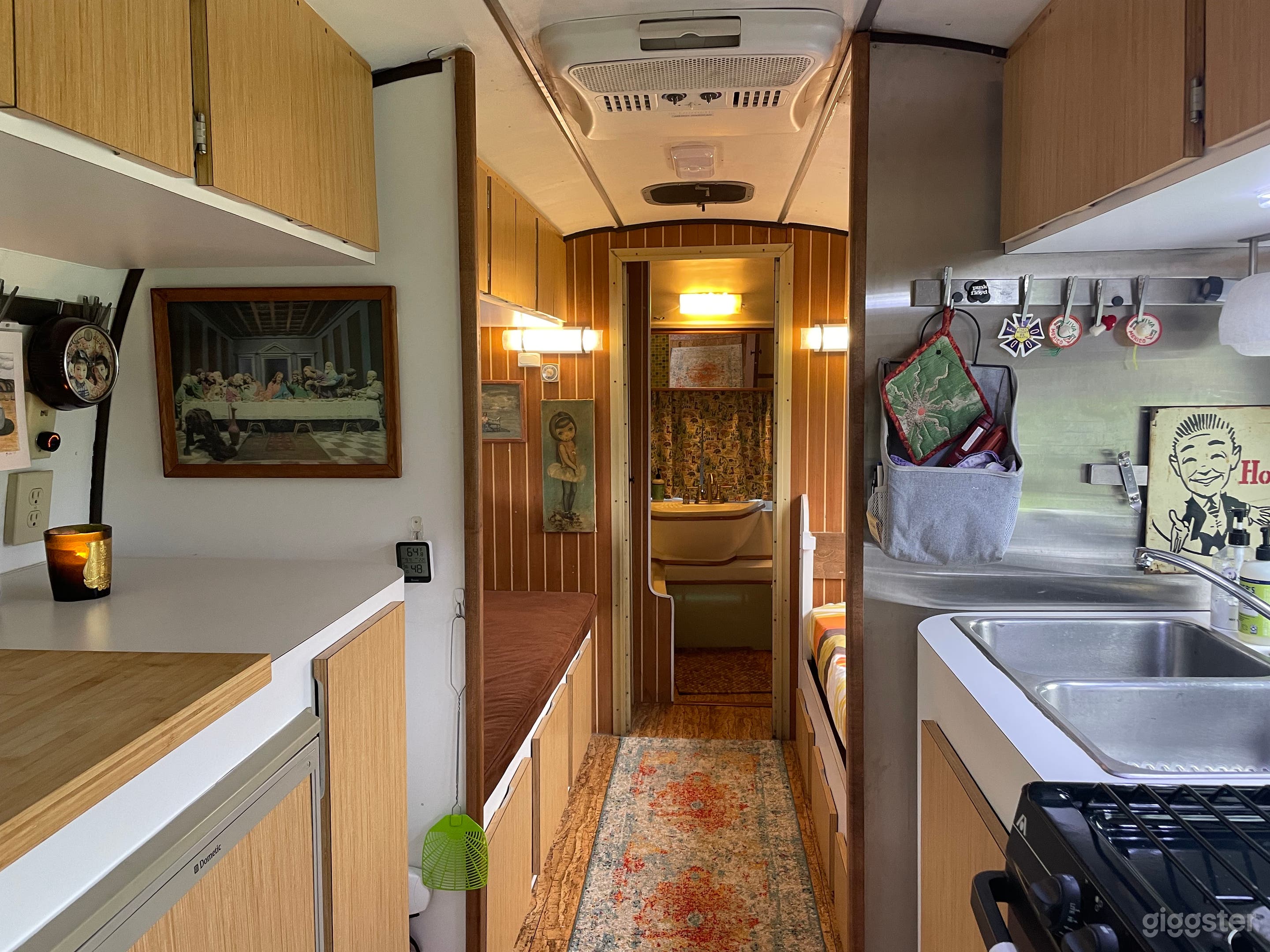 Kitchen and 2 comfortable lounges.