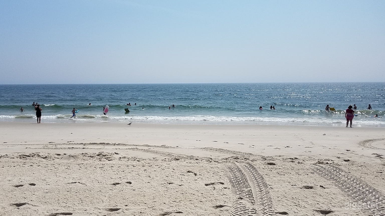 160 acres of Long Island beach club  Photo 1