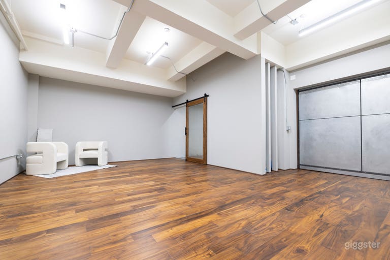  Studio 1 | Private Photo/Video Studio 