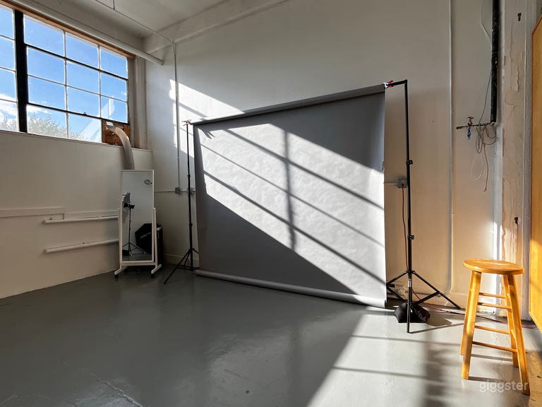  Industrial Loft Studio for Photo & Film in Walker's 