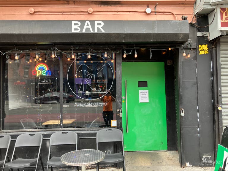  ¡Bienvenido a Area Bar! 