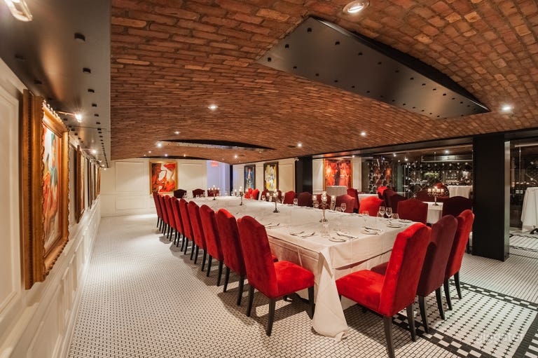  LE CELLIER (Wine Cellar) 