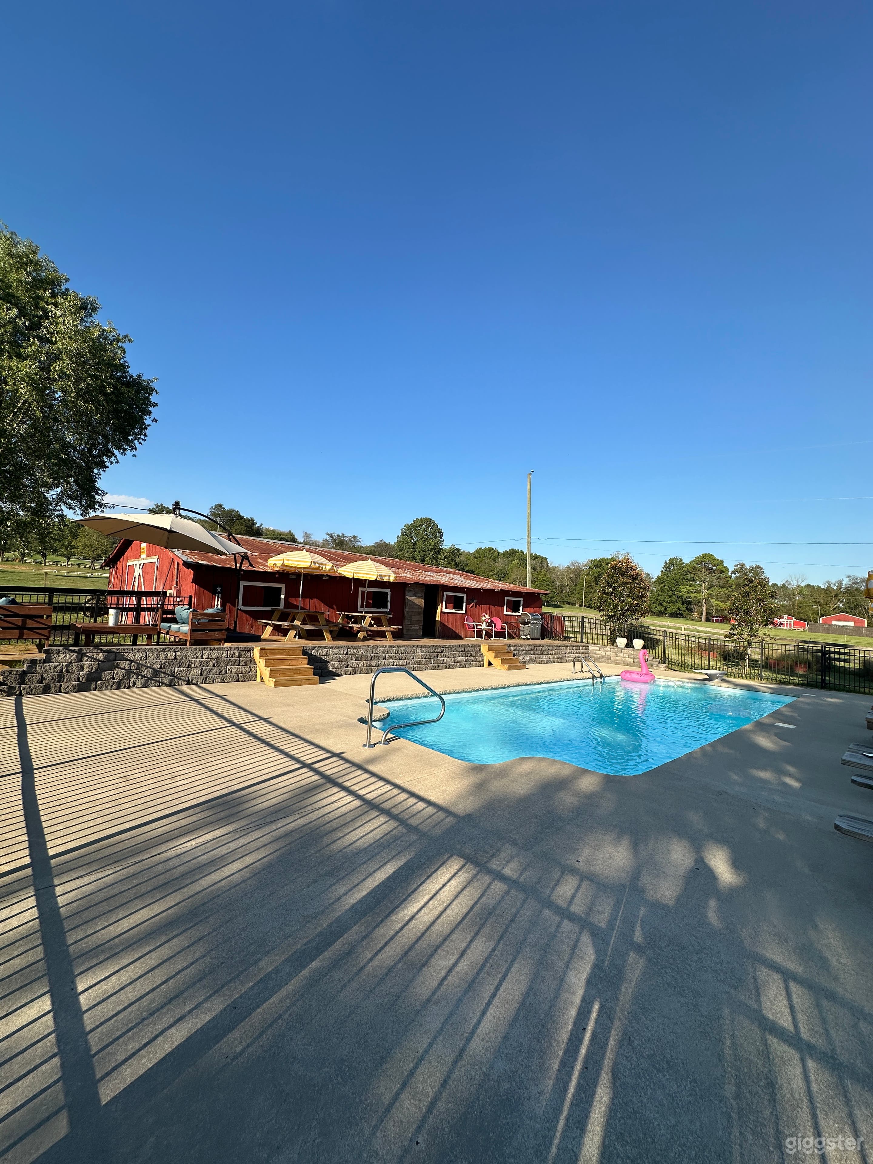 Nashville’s best horse farm, pool and party barn Photo 3