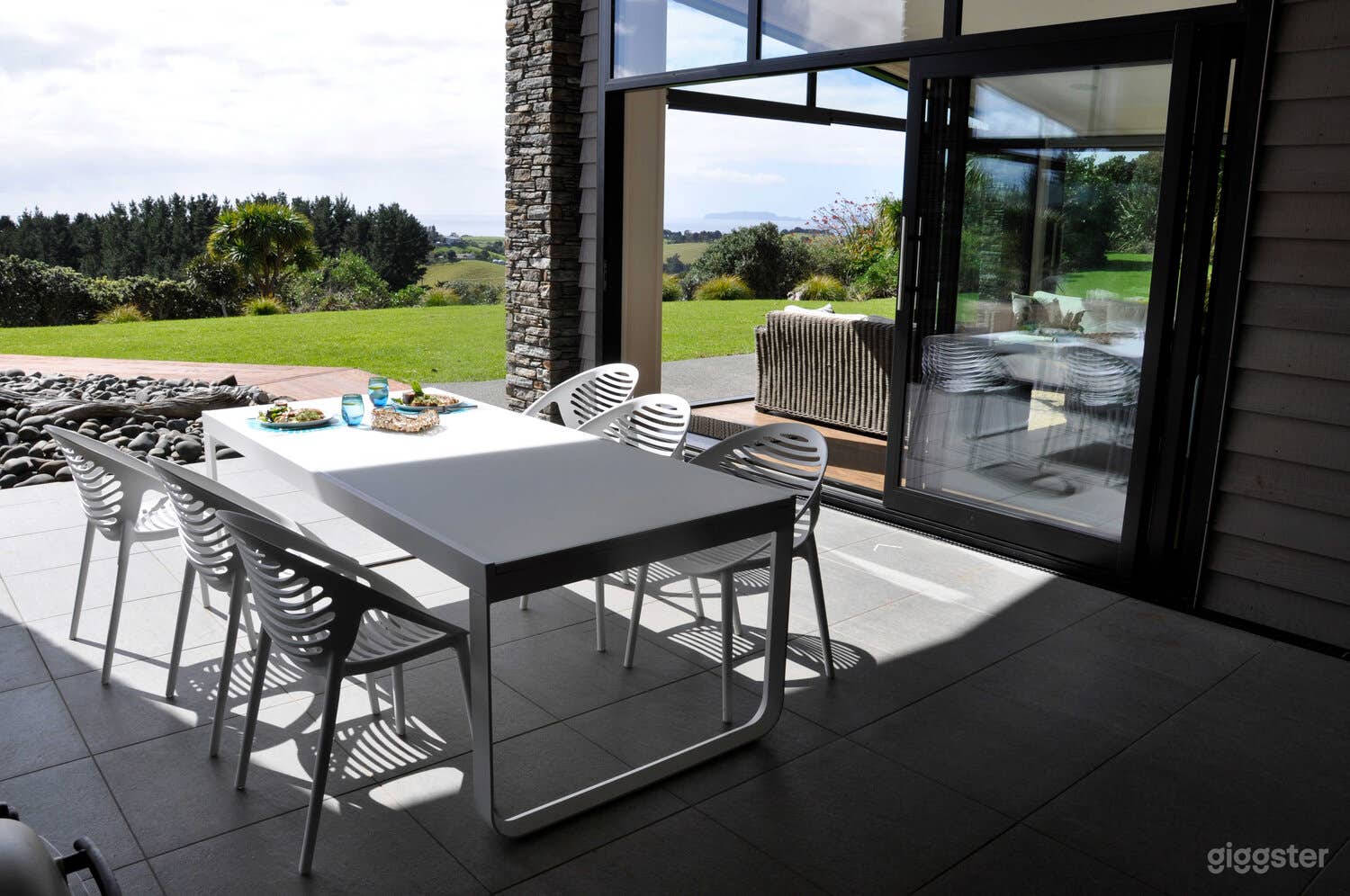 Aroha and Kotare Suite Photo 4