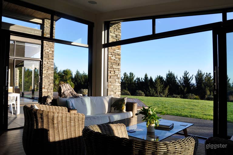  Aroha and Kotare Suite 