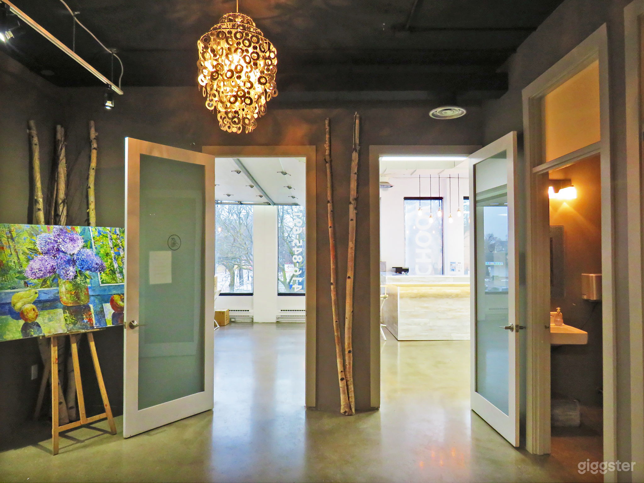 Art Studio in Richmond Hill Photo 3