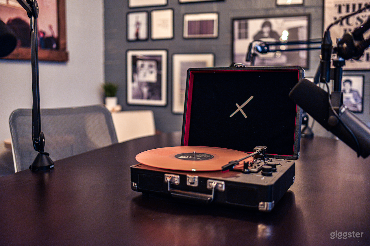 Podcast Recording Studio Space Photo 4