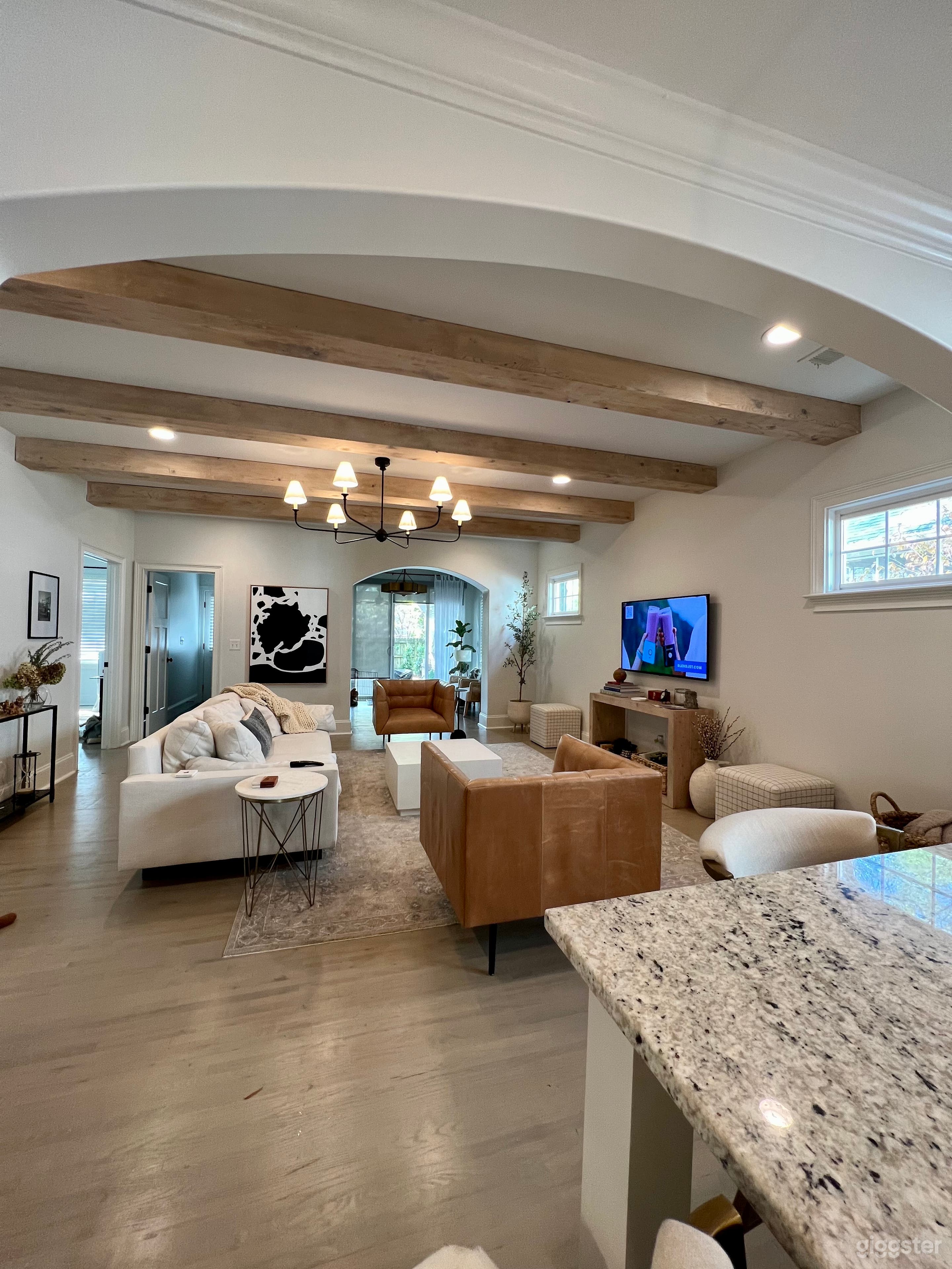 Modern Craftsman Home Photo 1