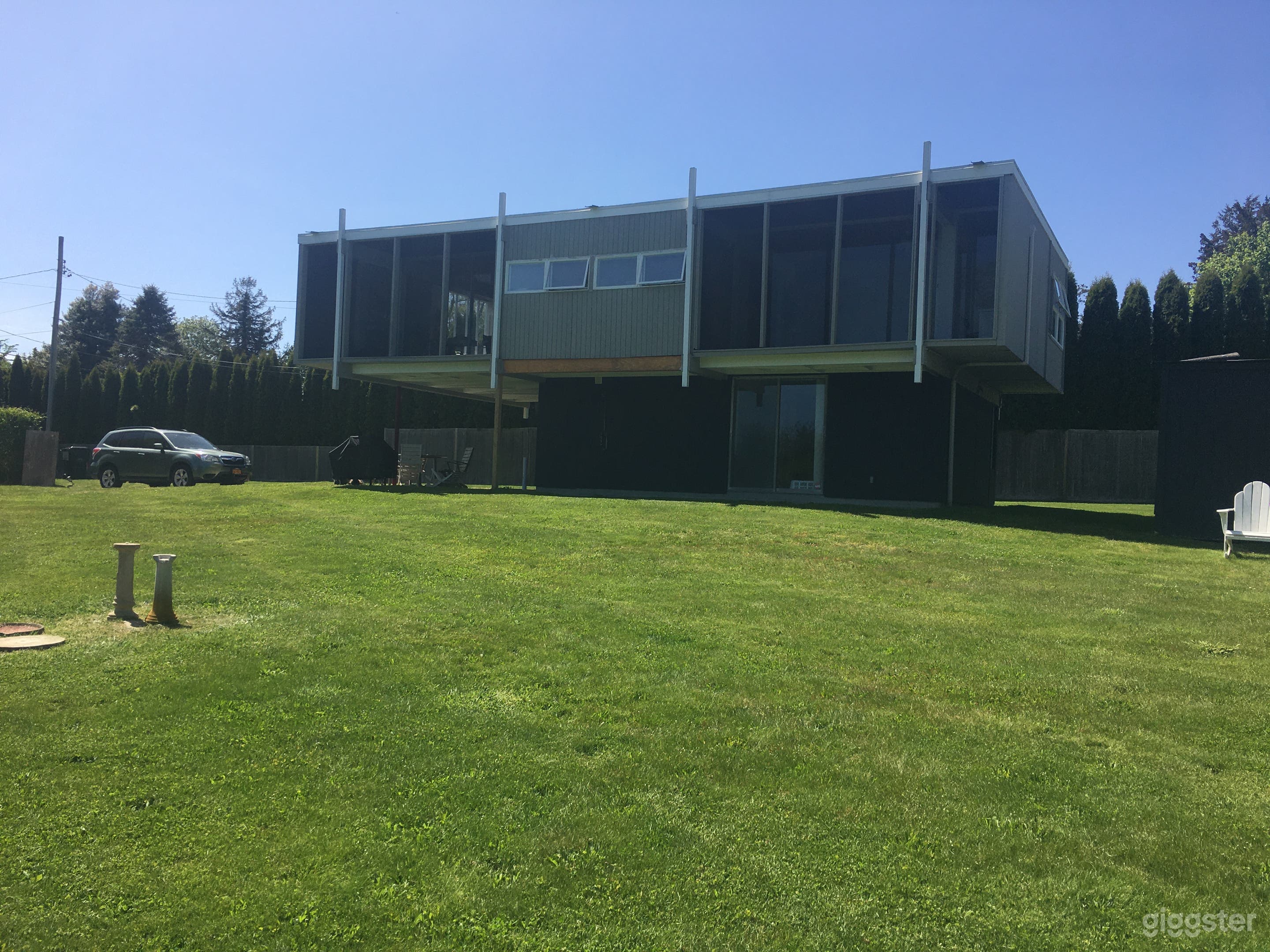 Original Mid-Century Modern Glass Box on Water Photo 2