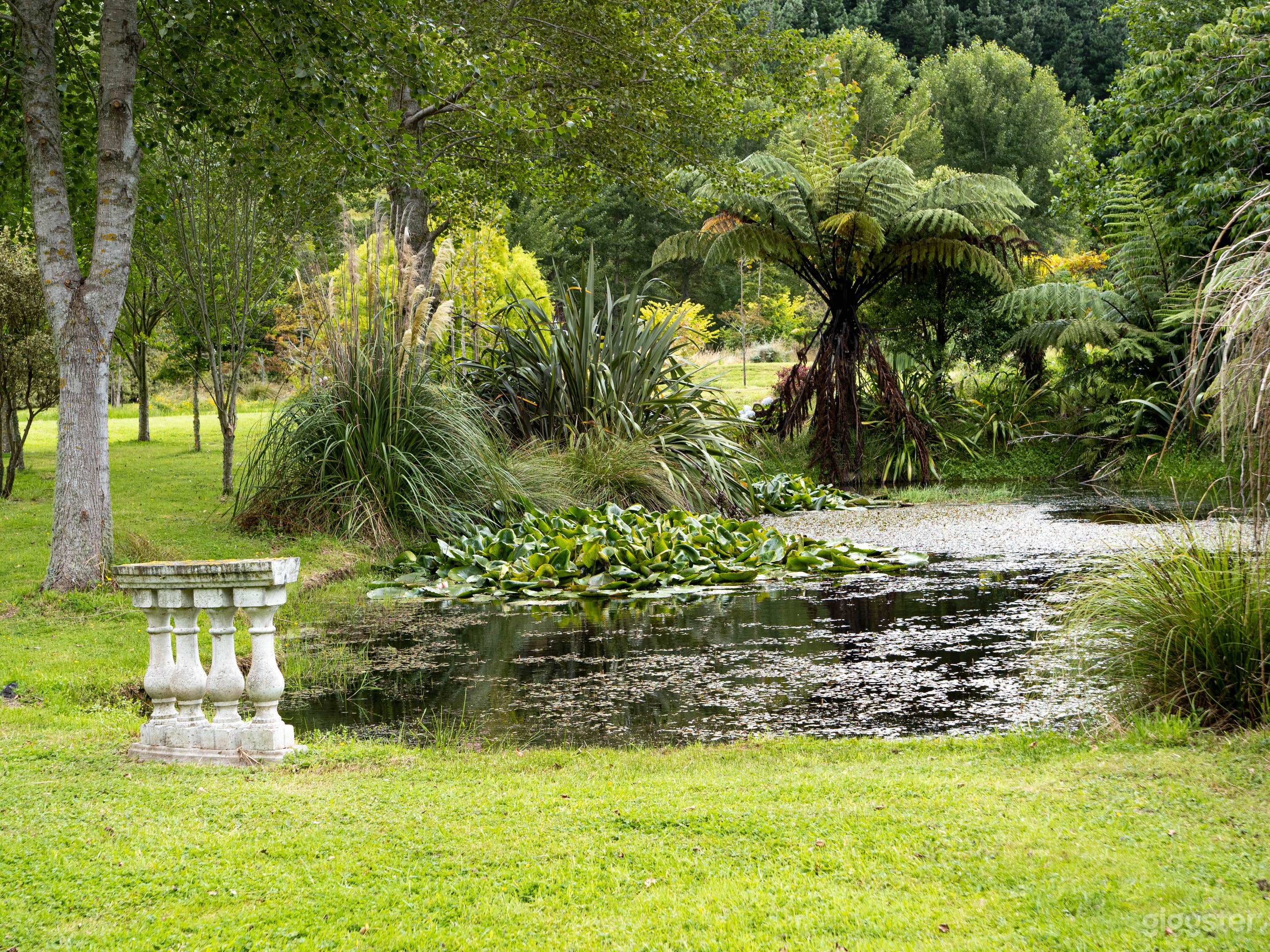 Stunning Outdoor Events Venue for All Occasions Photo 1