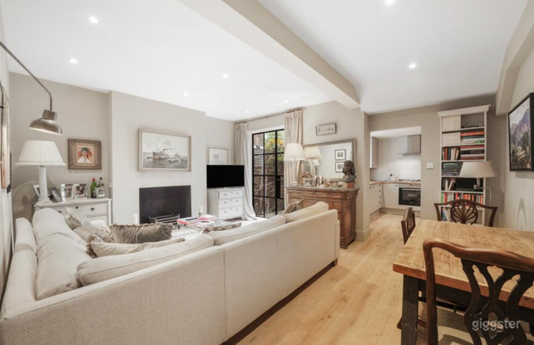 Stylish elegant London garden flat - crittal doors & garden 