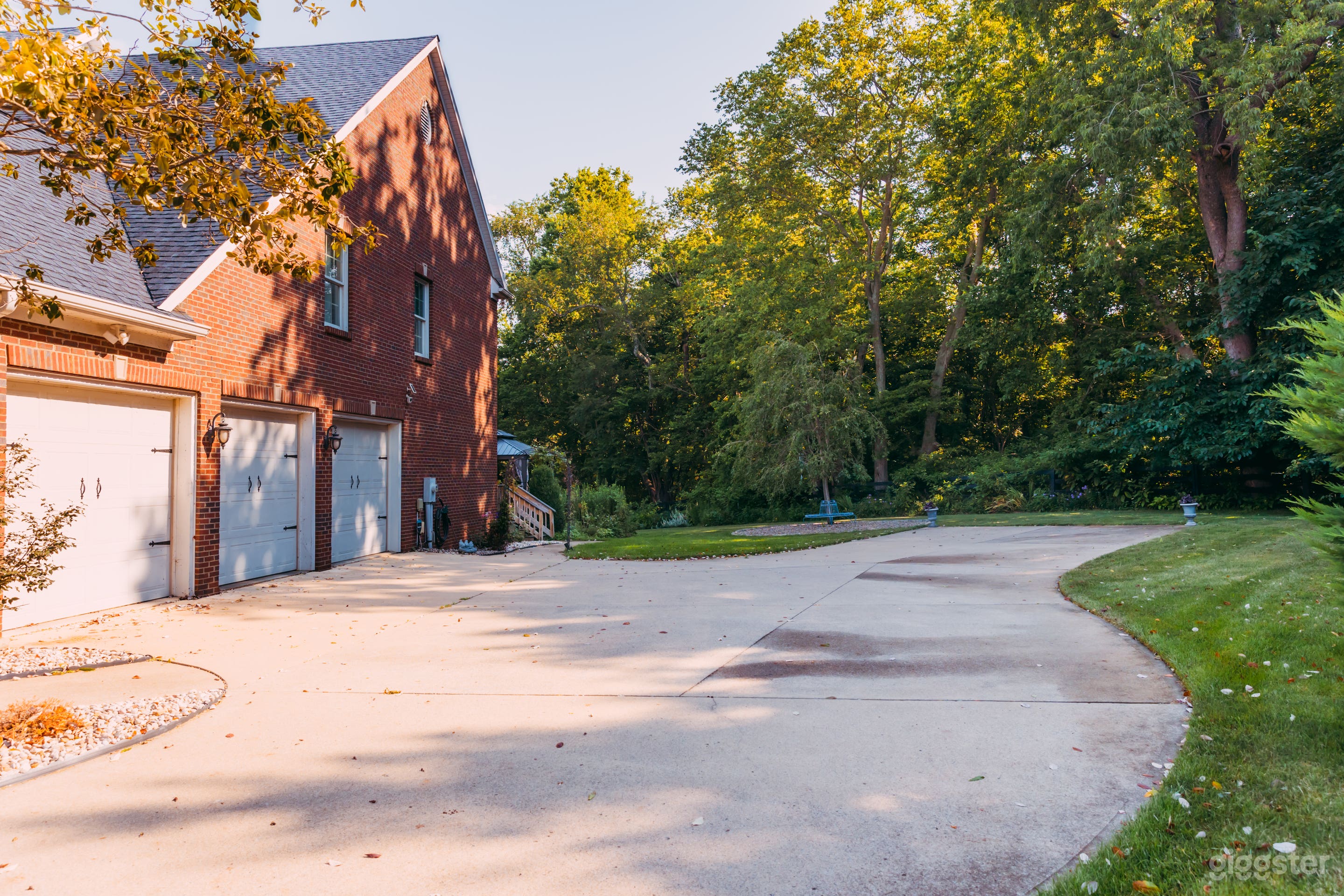 3 car garage and long driveway