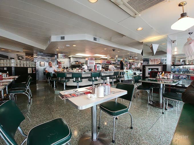 America's Most Iconic Diner/Restaurant Mission  Photo 4