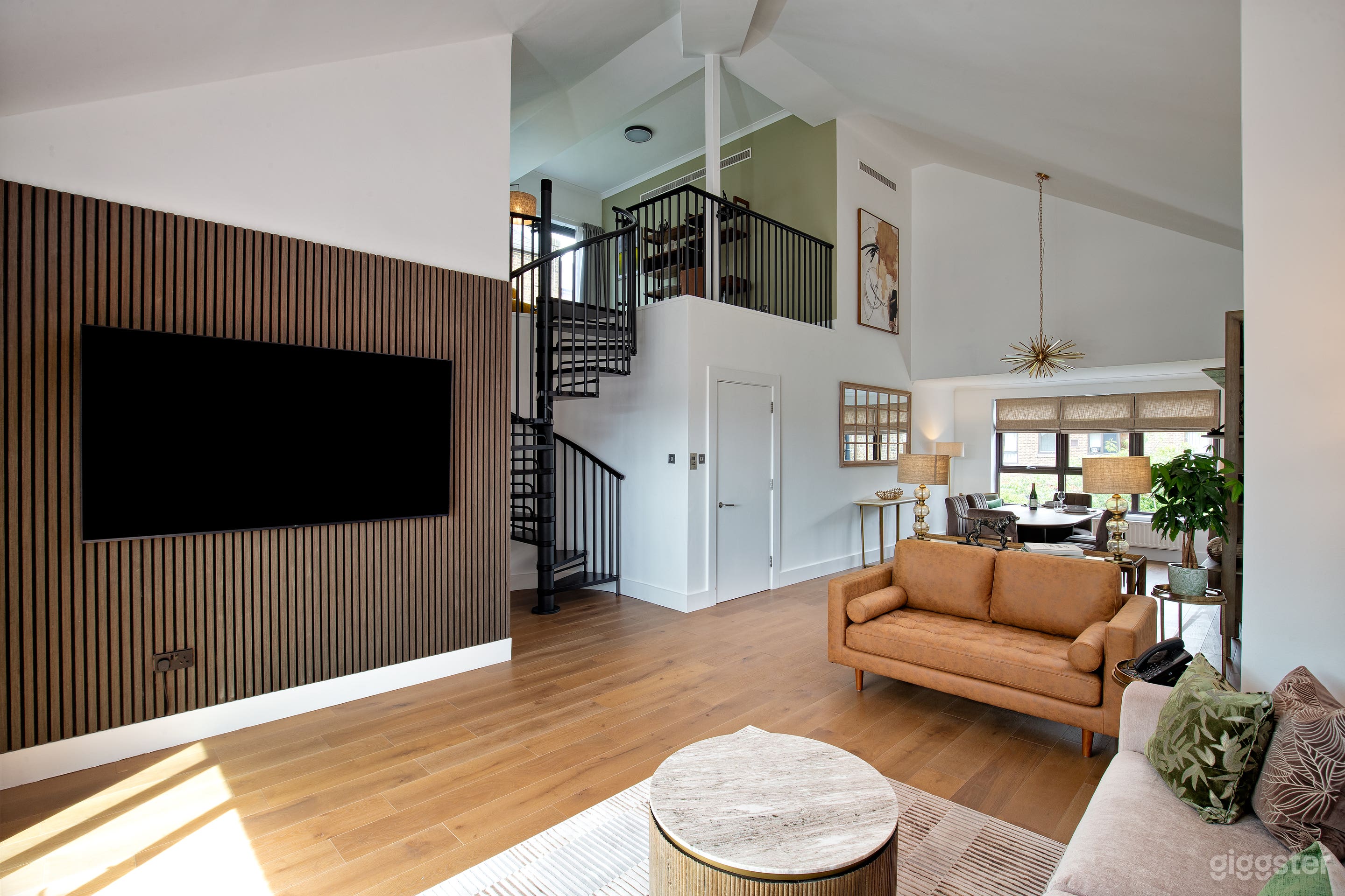 3 Bed Apartment - The Mezzanine #22 Photo 1