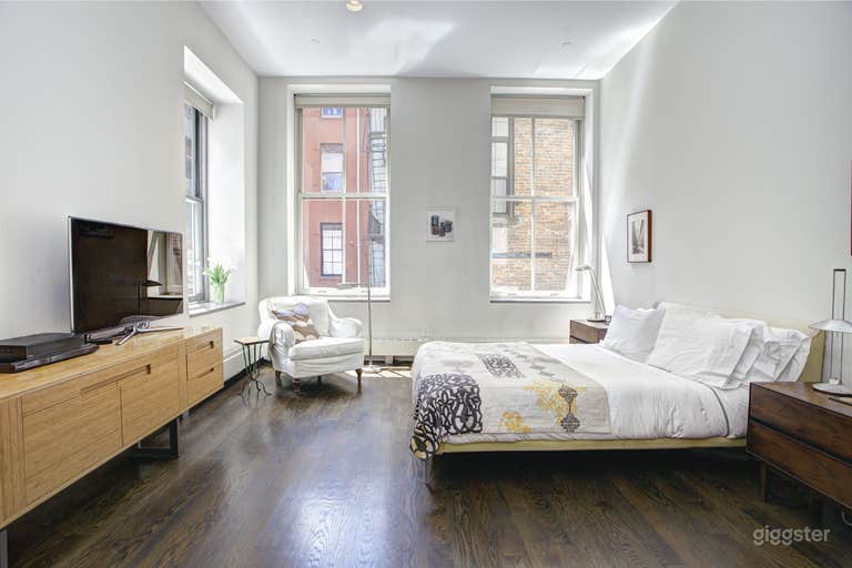  Contemporary NY apartment: Location 3009 