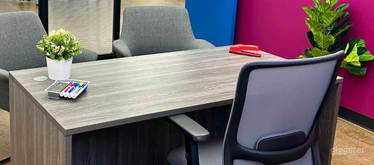  Private Compact Meeting Room 