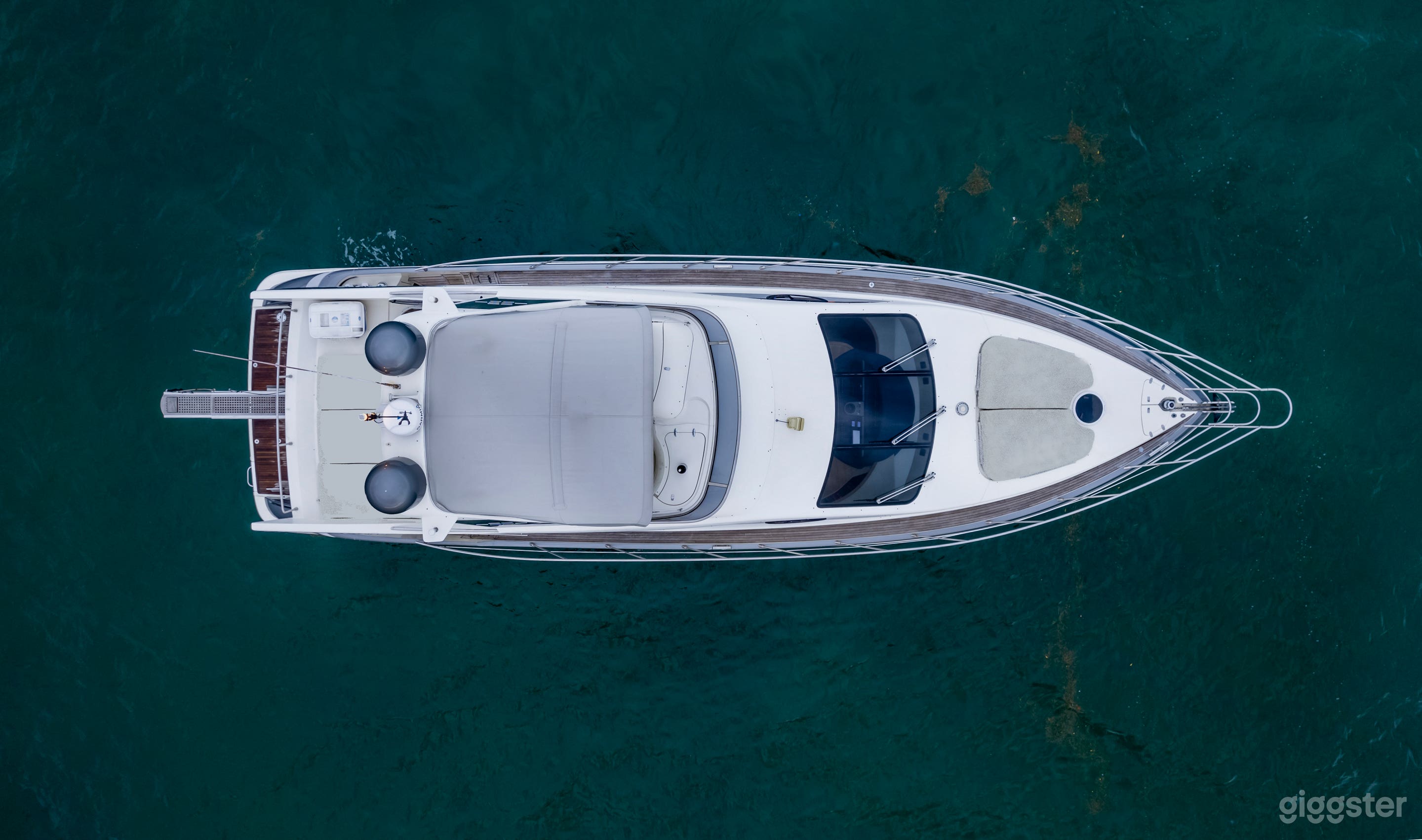 57' Azimut Yacht Photo 3