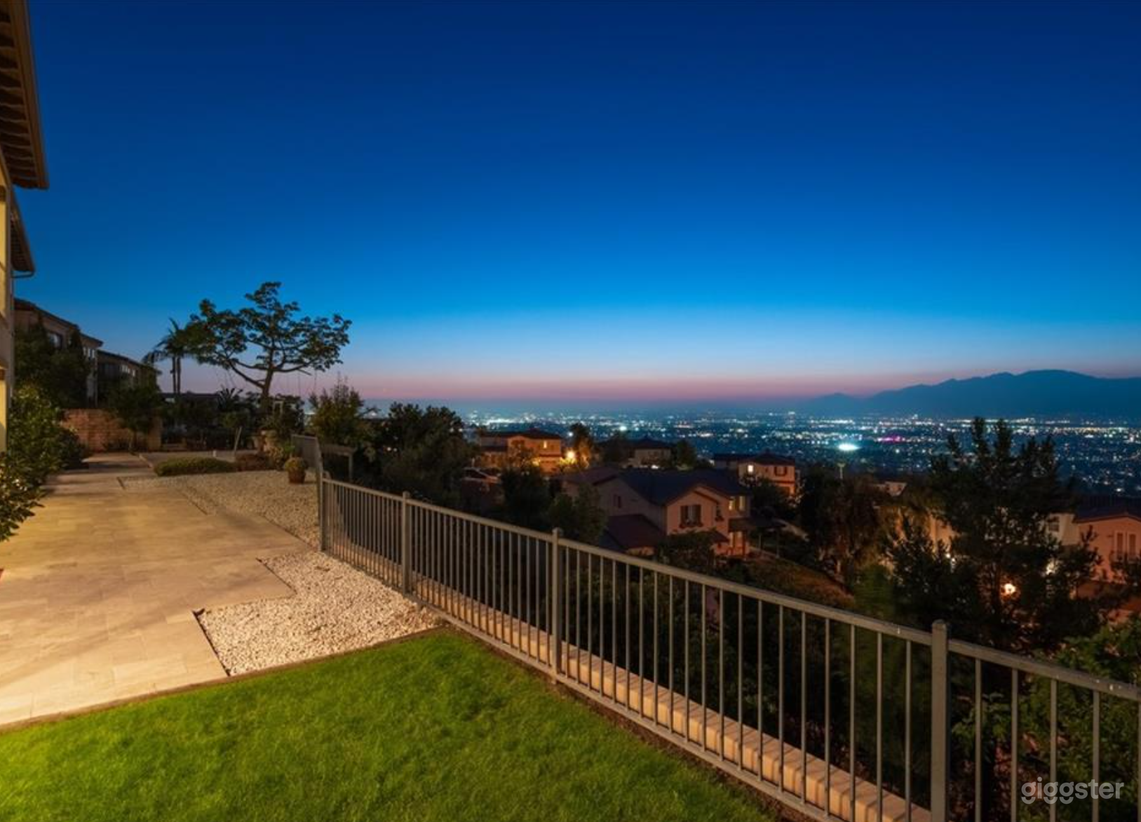 Cinematic View Estate | Luxury Stay + Photoshoot Location Photo 1