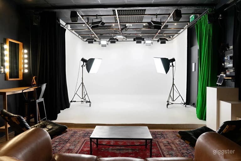  Professional filming/photo studio - Paris 20 