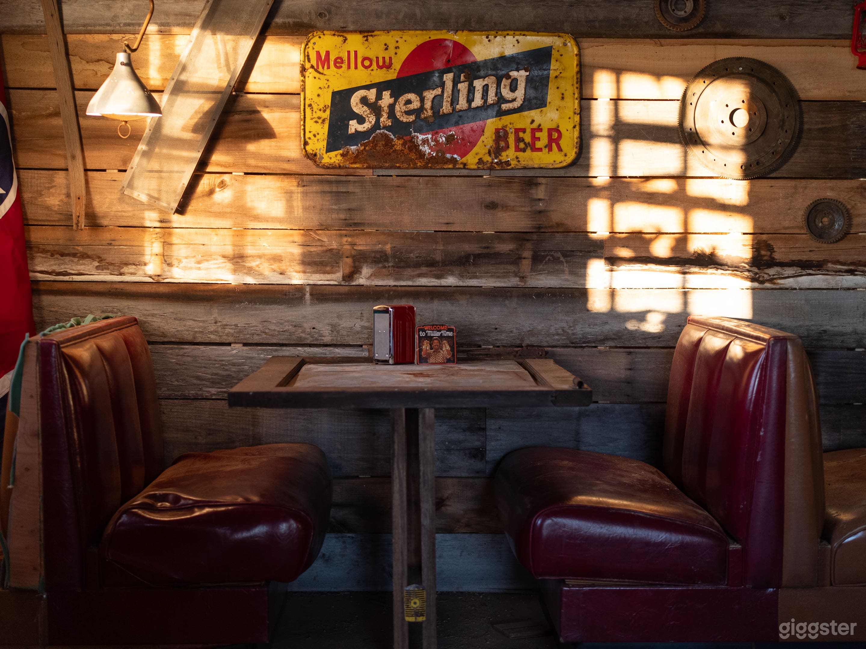 Rustic Country Setting with Custom Built Sets Photo 3