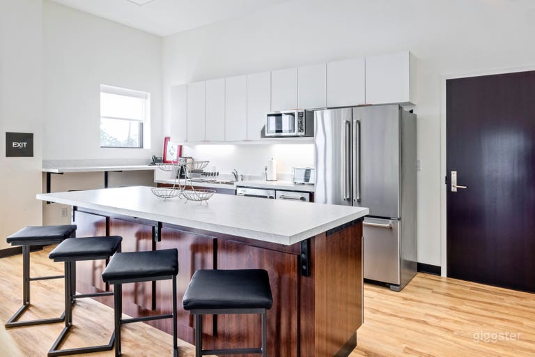  Modern Mid-City Venue with Multiple Spaces Buyout 