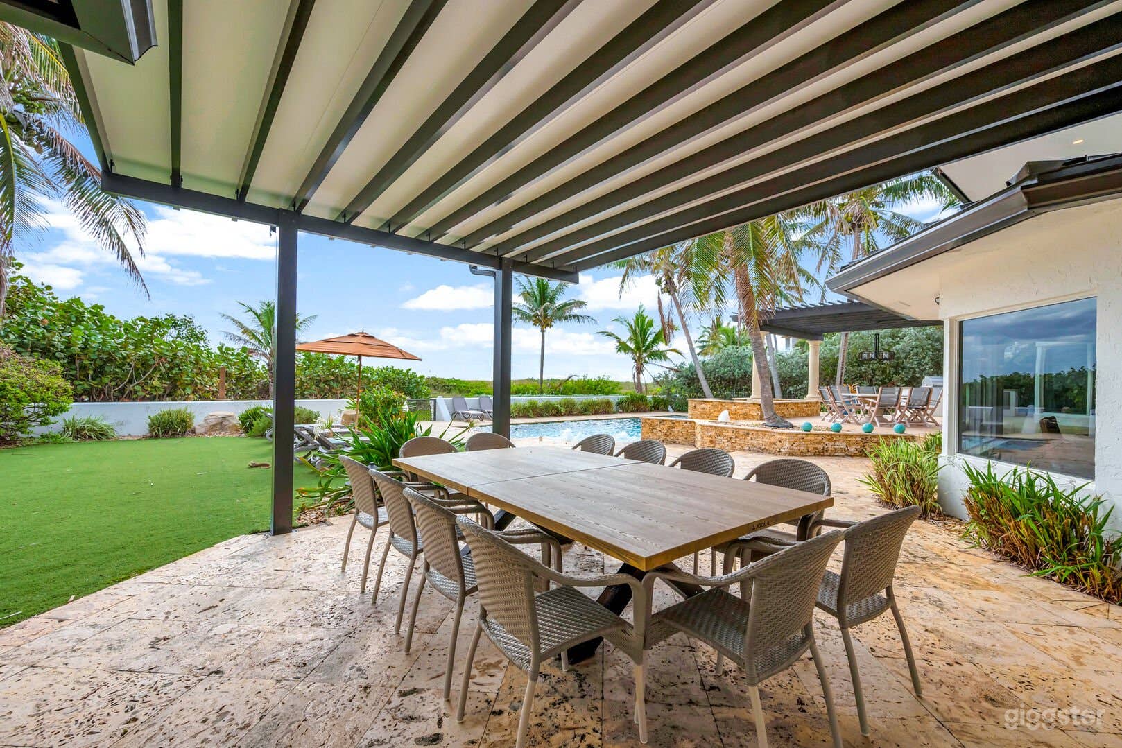 #2200 Luxurious Oceanfront estate in Pompano Beach Photo 3