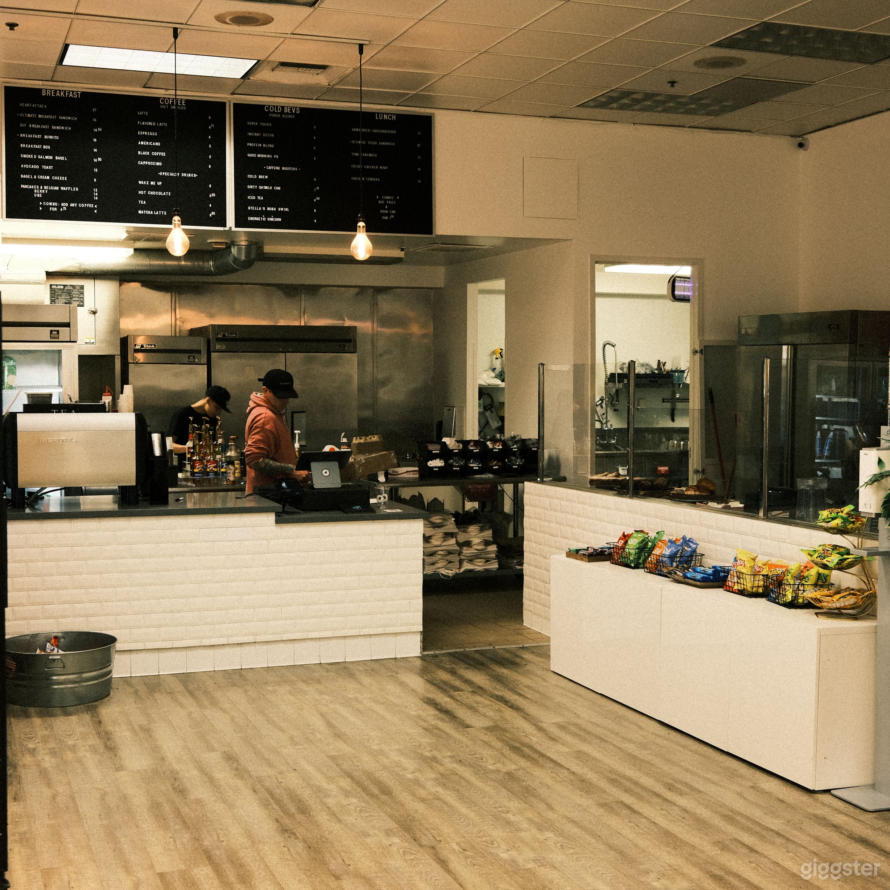 Modern Urban Studio-Like Cafe Space Photo 3