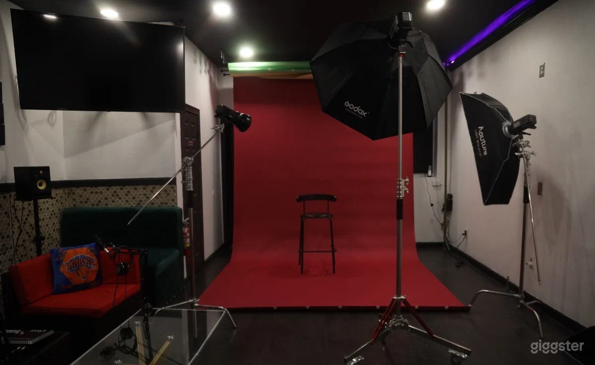 Out The Woods Studio Photo 2