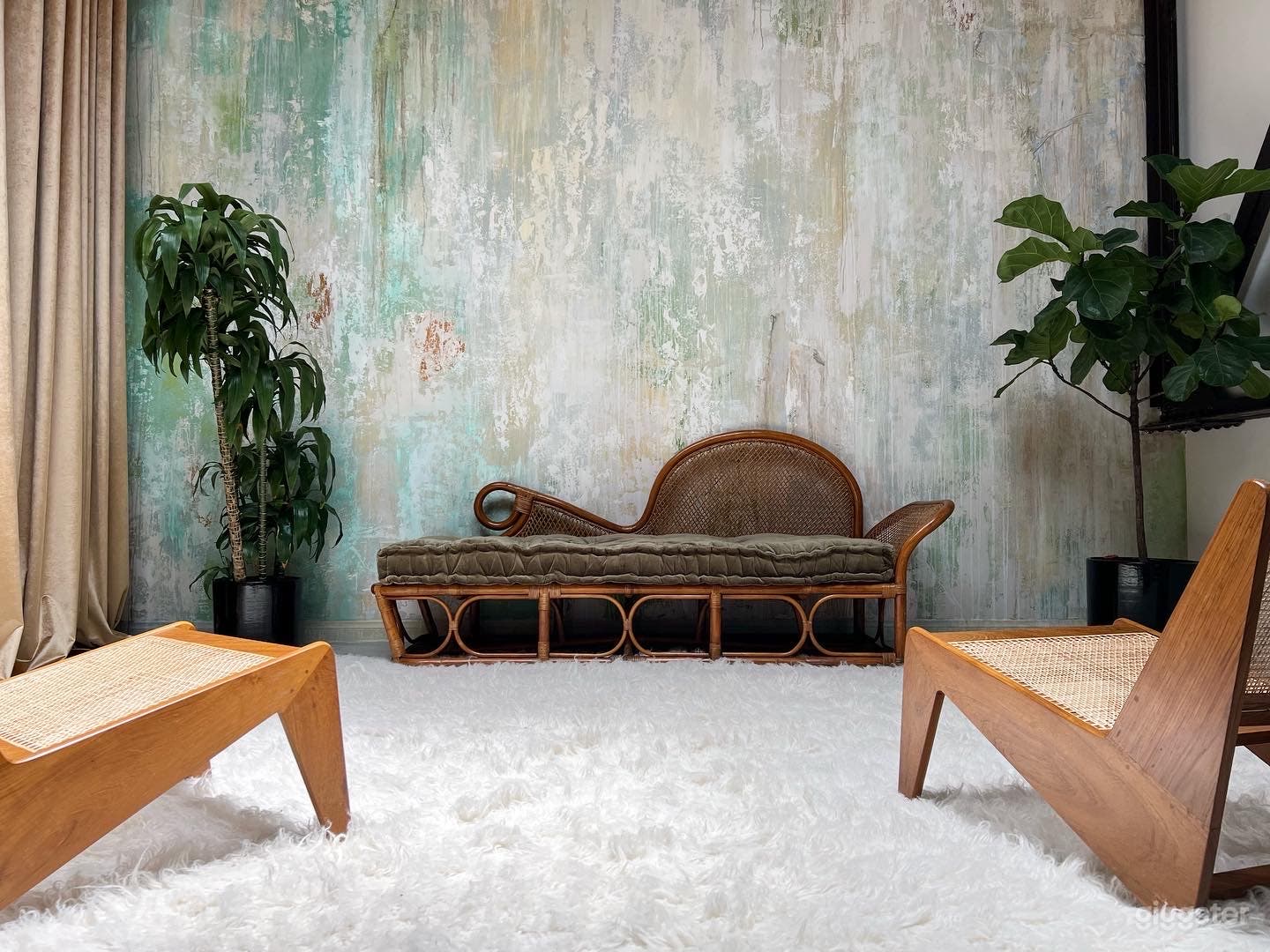 Natural Light Studio Loft with Cyc Wall Photo 3