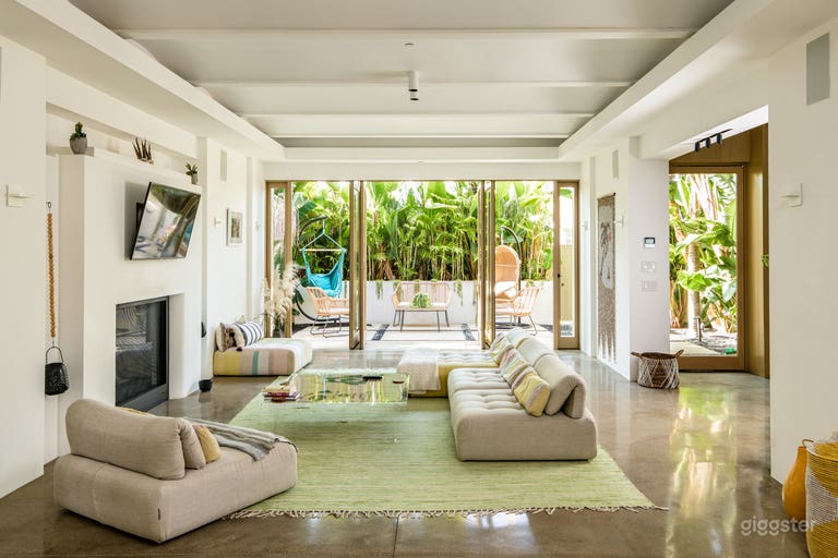  Tulum meets Bali in Venice 