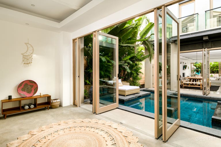  Tulum meets Bali in Venice 