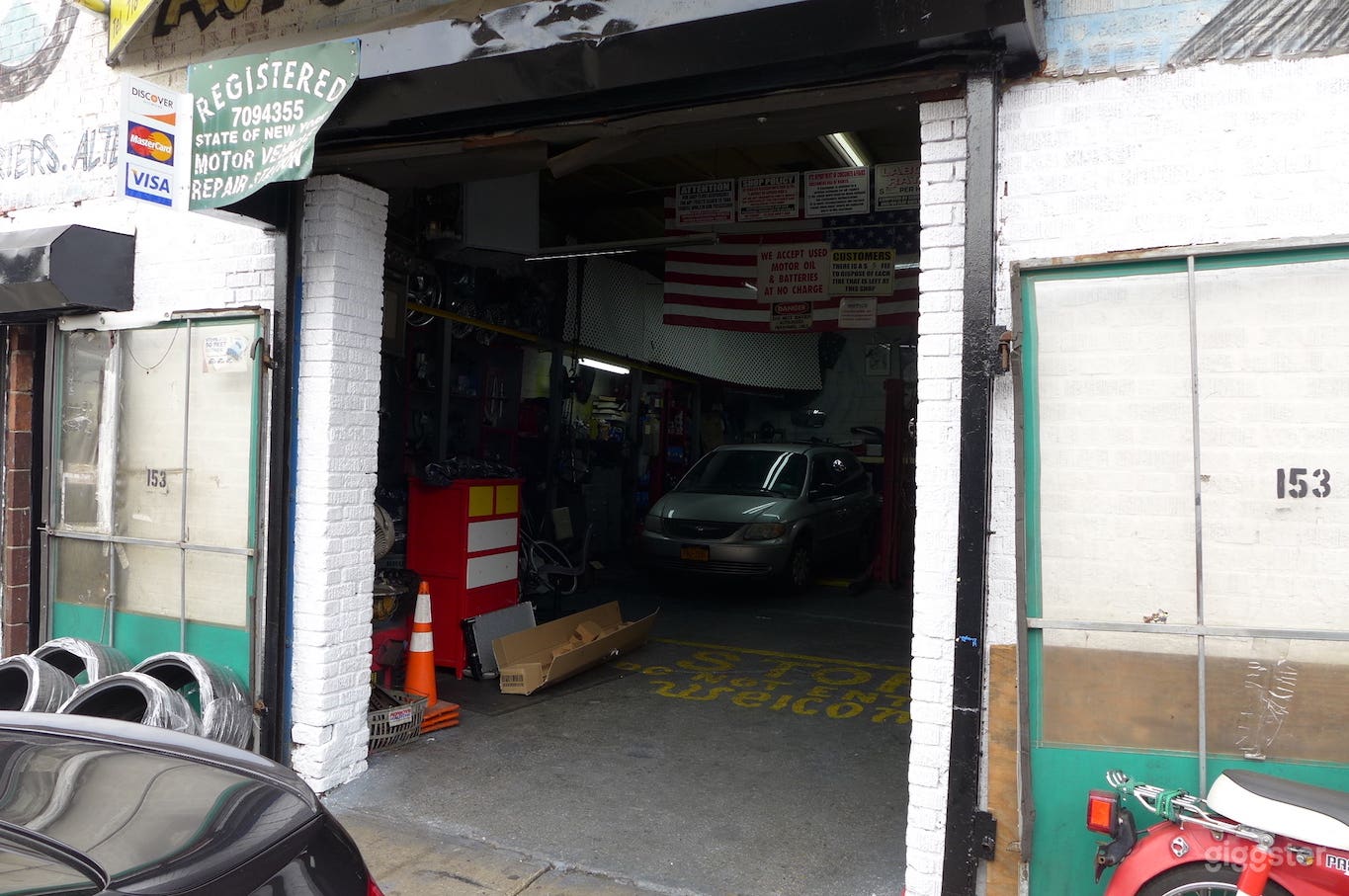 Brooklyn Auto Repair Garage Photo 4