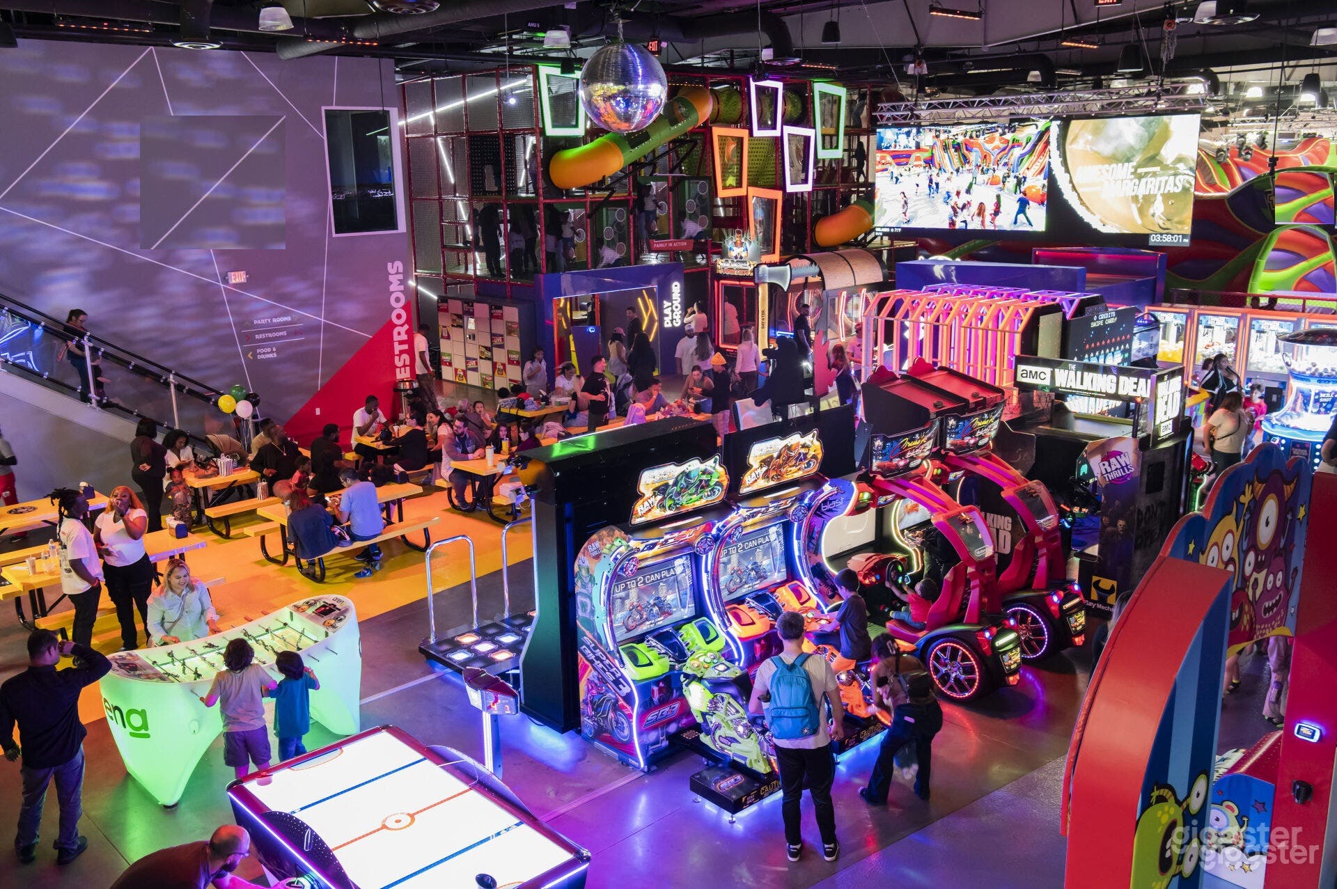 Depot Family Entertainment Center Photo 2