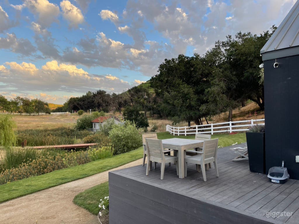 Malibu Lake Location #188 | Outdoor Film Set Photo 2